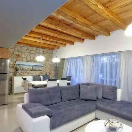 Villa Executive Rhodes Barbie 2 Bedroom With Sea Views Pefkos